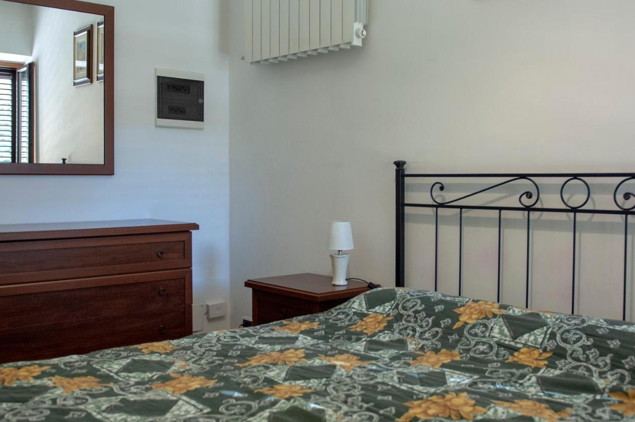 Bed & Breakfast Le Piazze Cori Exterior foto